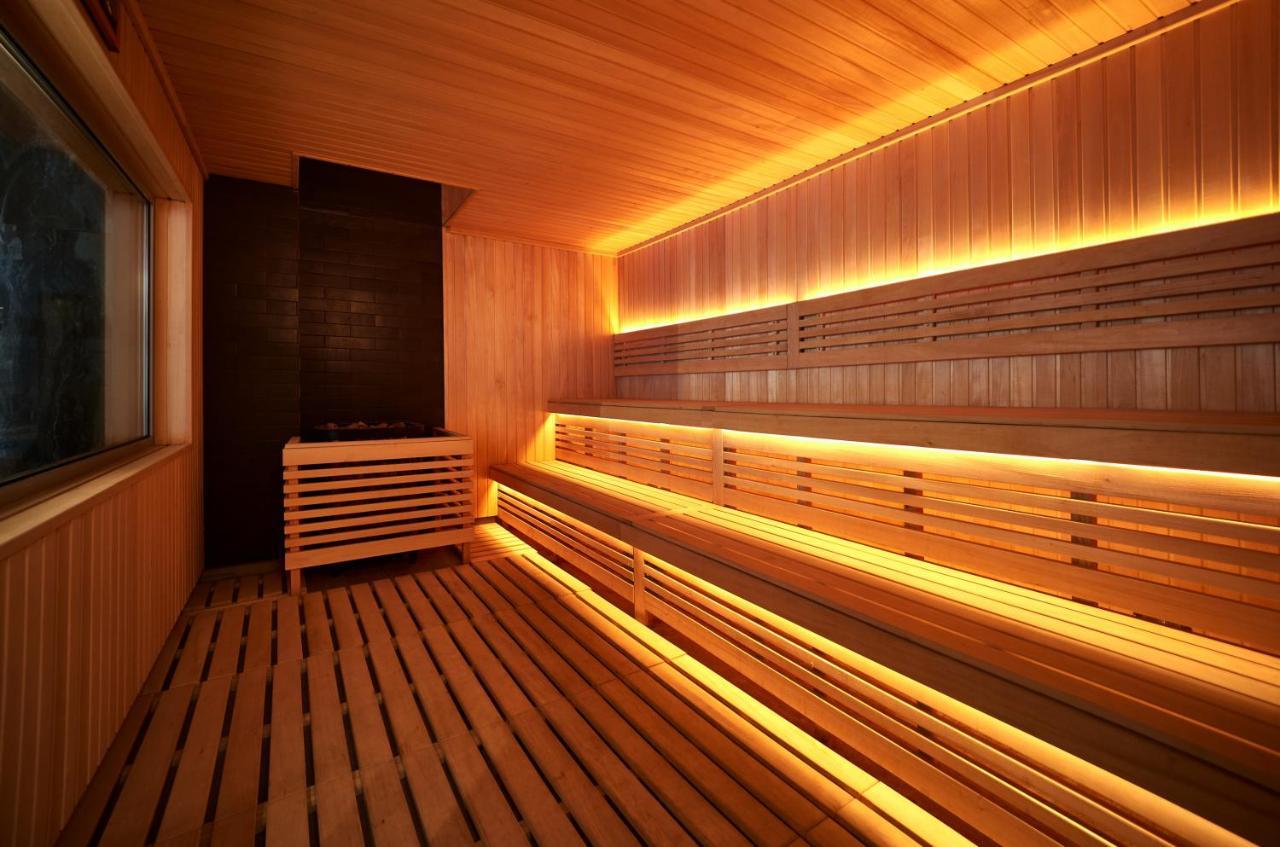 Premier Hotel Odesa Exterior photo A modern Finnish sauna
